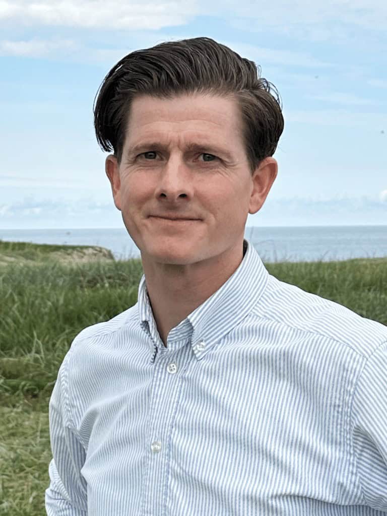 Rasmus Sjølund -768x1024